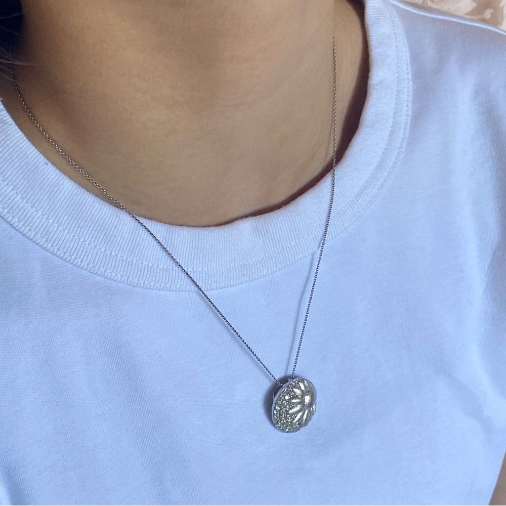 Silver Sunflower Crystals Round Pendant Sterling Silver Necklace
